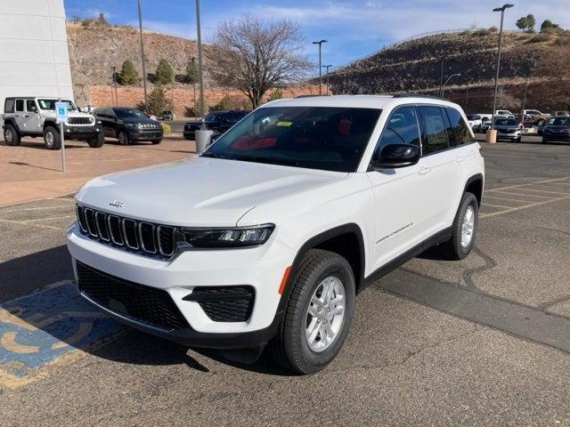 new 2025 Jeep Grand Cherokee car, priced at $42,520