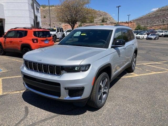 new 2024 Jeep Grand Cherokee L car, priced at $45,613