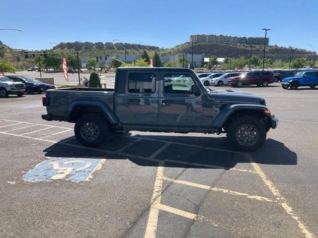 new 2024 Jeep Gladiator car, priced at $48,423