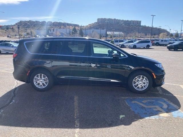 new 2025 Chrysler Pacifica car, priced at $41,774