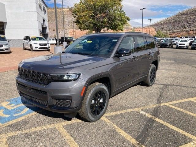 new 2024 Jeep Grand Cherokee L car, priced at $40,313