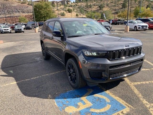 new 2024 Jeep Grand Cherokee L car, priced at $40,313