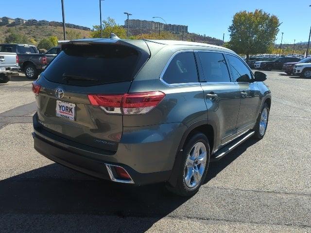 used 2019 Toyota Highlander car, priced at $28,894