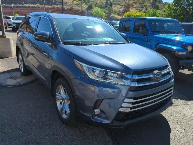 used 2018 Toyota Highlander Hybrid car