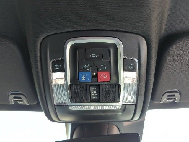 used 2022 Ram 1500 car, priced at $43,032