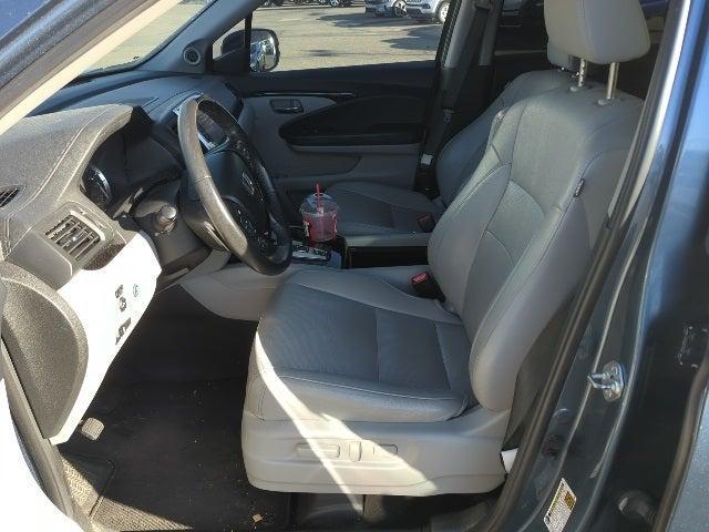 used 2017 Honda Pilot car, priced at $25,407