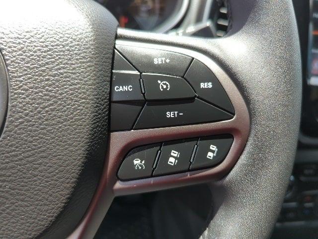 used 2022 Jeep Cherokee car, priced at $24,405