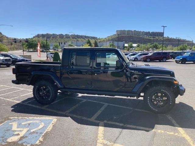 new 2024 Jeep Gladiator car, priced at $48,692