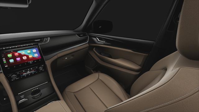 new 2025 Jeep Grand Cherokee car, priced at $55,250
