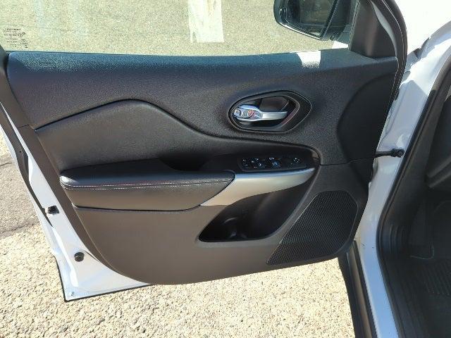 used 2021 Jeep Cherokee car, priced at $22,601