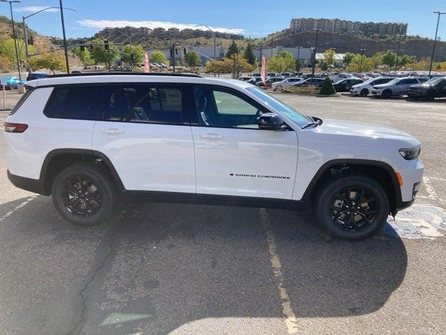 new 2024 Jeep Grand Cherokee L car, priced at $39,502