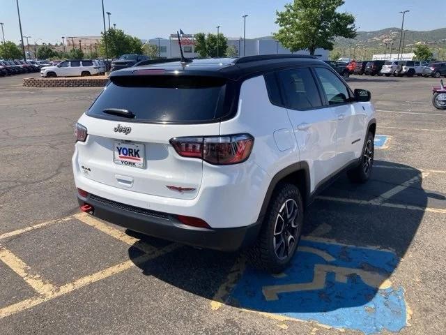 new 2024 Jeep Compass car, priced at $33,236