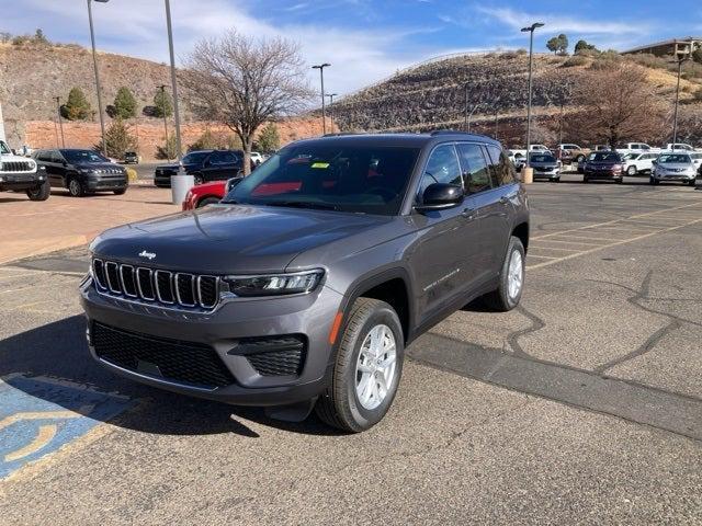 new 2025 Jeep Grand Cherokee car, priced at $44,860