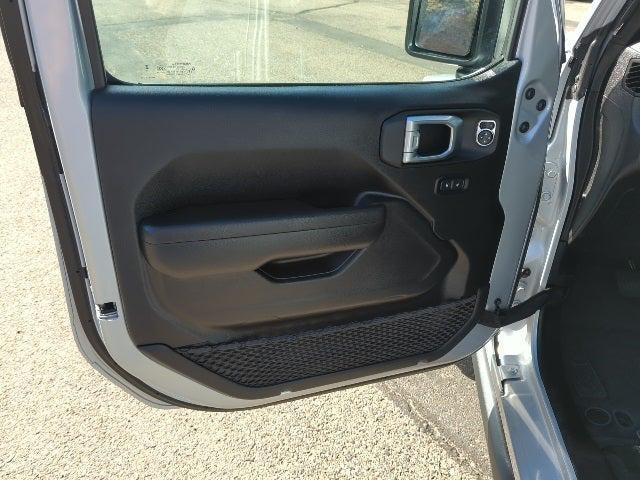 used 2023 Jeep Gladiator car, priced at $37,280