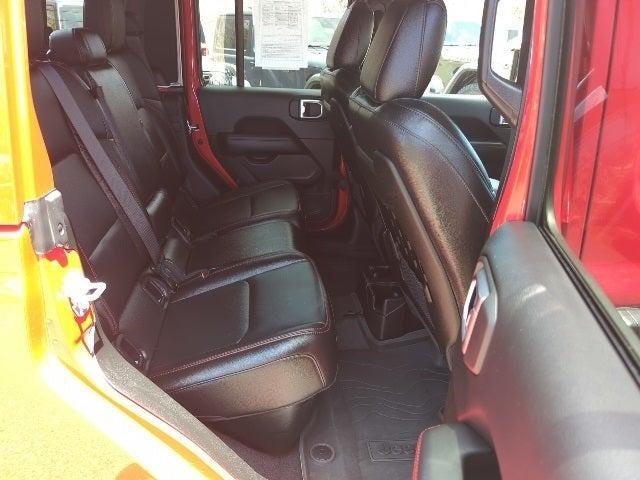 used 2023 Jeep Gladiator car, priced at $46,042
