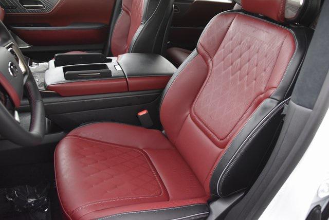 new 2026 INFINITI QX80 car, priced at $103,673