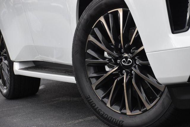 new 2026 INFINITI QX80 car, priced at $103,673