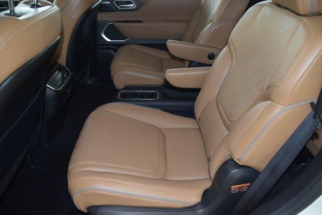 new 2025 INFINITI QX80 car, priced at $92,194