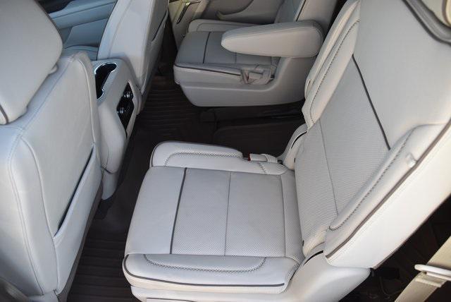 used 2025 GMC Yukon car, priced at $80,987