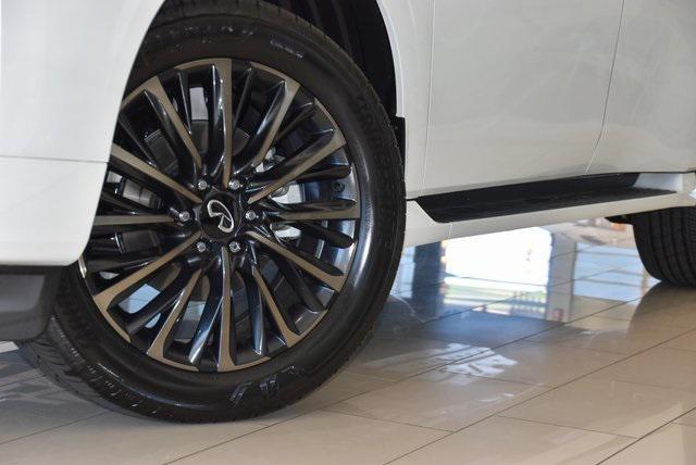 new 2026 INFINITI QX80 car, priced at $112,073