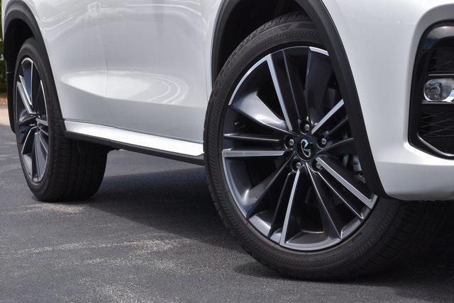 new 2025 INFINITI QX50 car, priced at $52,022