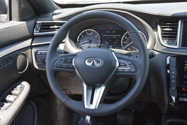 new 2025 INFINITI QX55 car, priced at $49,998