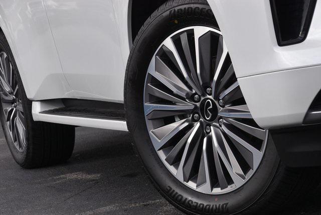 new 2026 INFINITI QX80 car, priced at $86,254