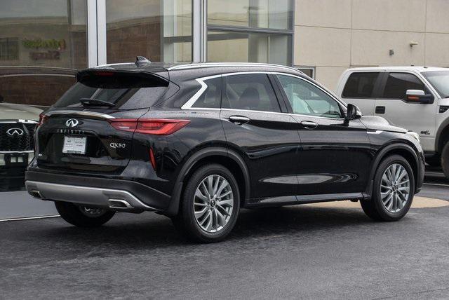 new 2025 INFINITI QX50 car, priced at $45,000