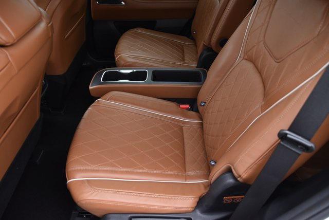new 2025 INFINITI QX60 car, priced at $68,000