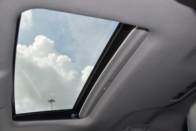 used 2021 Toyota Highlander car, priced at $33,959