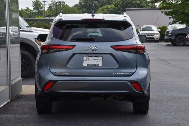 used 2021 Toyota Highlander car, priced at $33,959