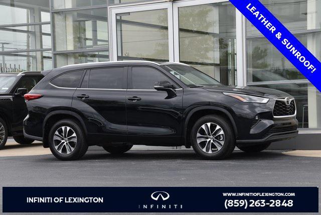 used 2023 Toyota Highlander car, priced at $35,974