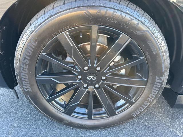 used 2025 INFINITI QX80 car, priced at $79,988