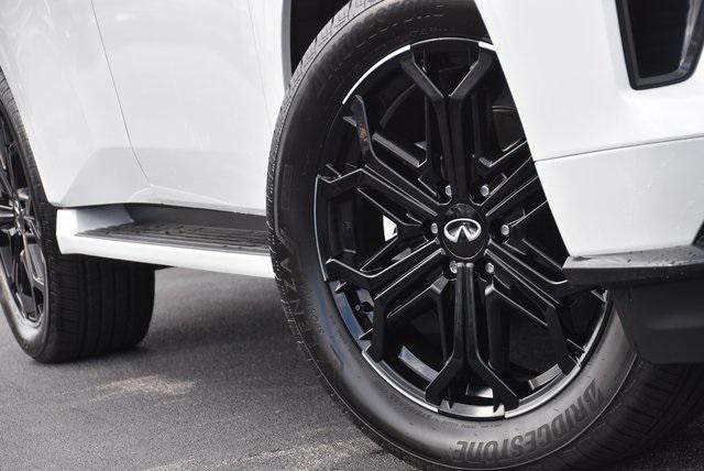 new 2026 INFINITI QX80 car, priced at $93,848