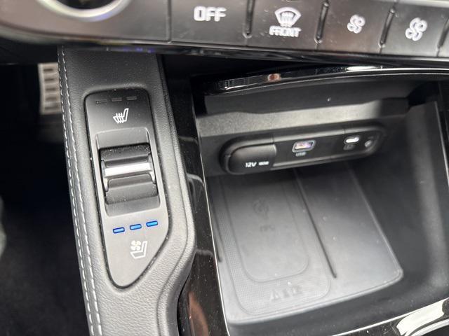 used 2024 Kia Telluride car, priced at $44,988