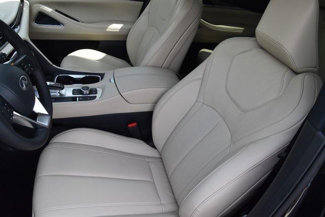 new 2025 INFINITI QX60 car, priced at $55,988