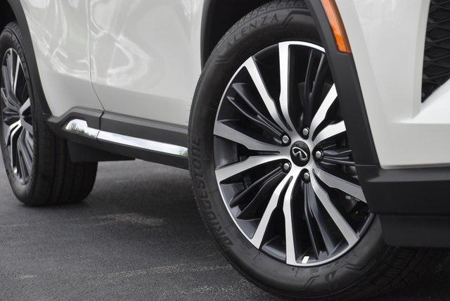 new 2025 INFINITI QX60 car, priced at $61,783