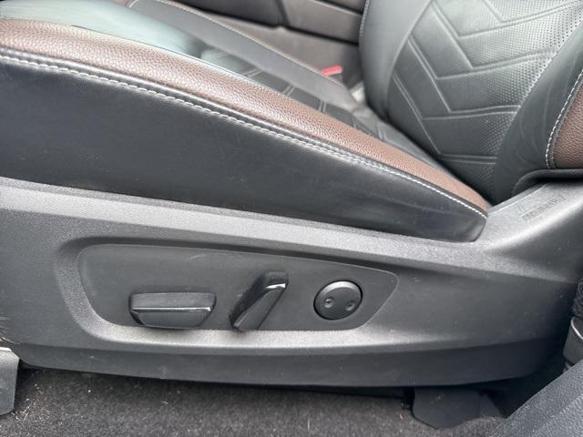 used 2023 Nissan Pathfinder car