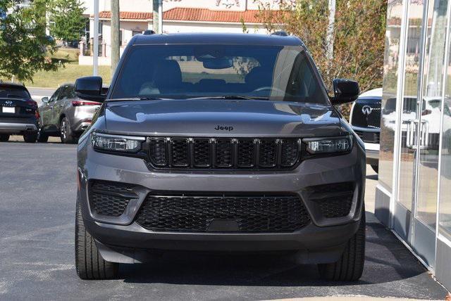 used 2024 Jeep Grand Cherokee car, priced at $32,987