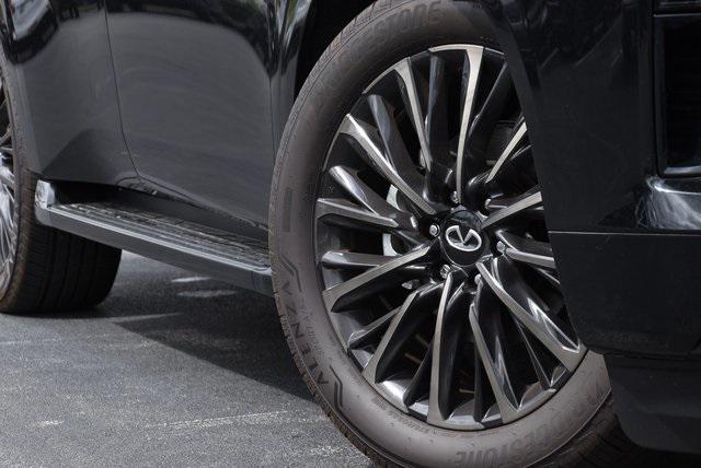 new 2025 INFINITI QX80 car, priced at $113,285