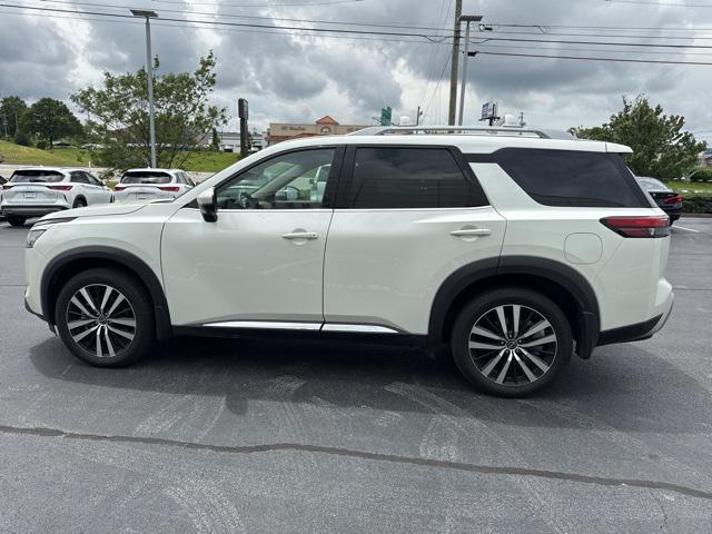used 2024 Nissan Pathfinder car, priced at $42,988