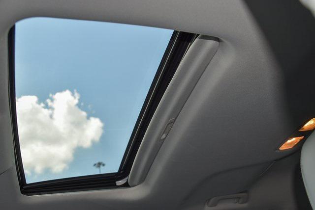 used 2020 Toyota Highlander car, priced at $33,988