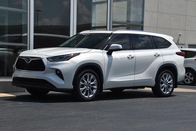 used 2020 Toyota Highlander car, priced at $33,988