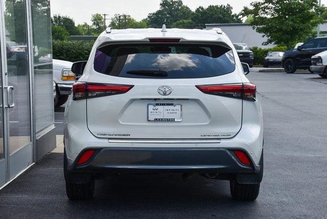 used 2020 Toyota Highlander car, priced at $33,988