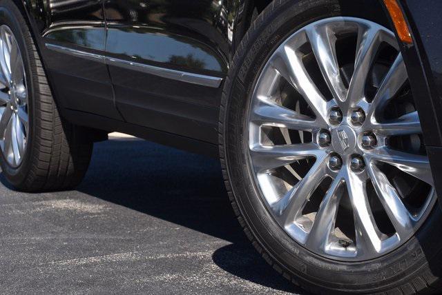 used 2019 Cadillac XT5 car, priced at $23,641