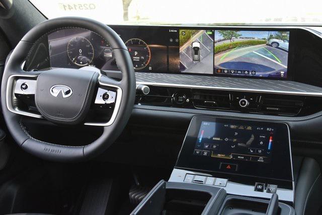 new 2025 INFINITI QX80 car, priced at $109,326