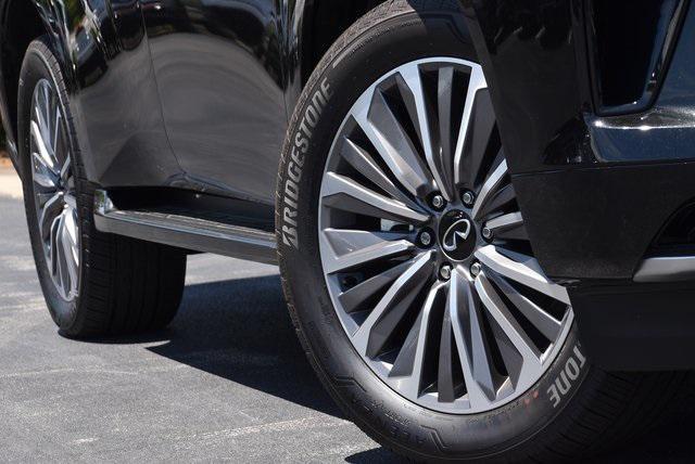 new 2025 INFINITI QX80 car, priced at $93,988