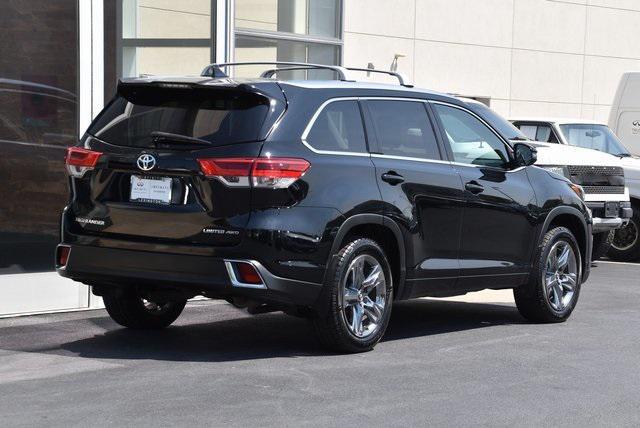 used 2019 Toyota Highlander car, priced at $31,987