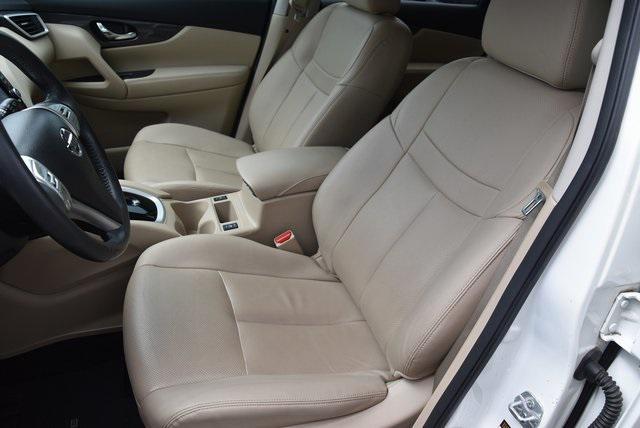 used 2016 Nissan Rogue car, priced at $12,985