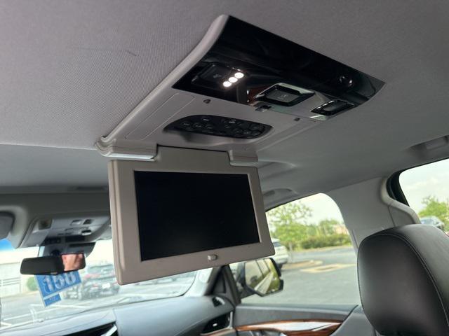 used 2017 Cadillac Escalade car, priced at $26,998